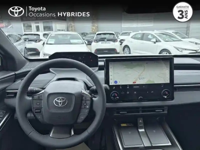 Toyota C-Hr + 224ch 77kwh design grande autonomie — photo 8