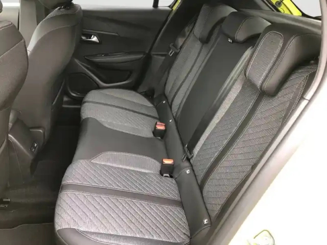 Peugeot 208 puretech 100 s&amp;s bvm6 — photo 12