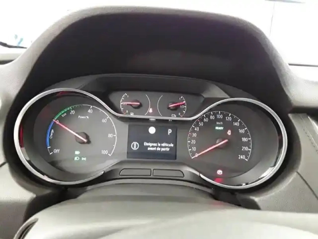 Opel Grandland X hybrid 225 ch bva8 — photo 30