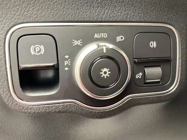 Mercedes Classe B 180 amg line edition — photo 44