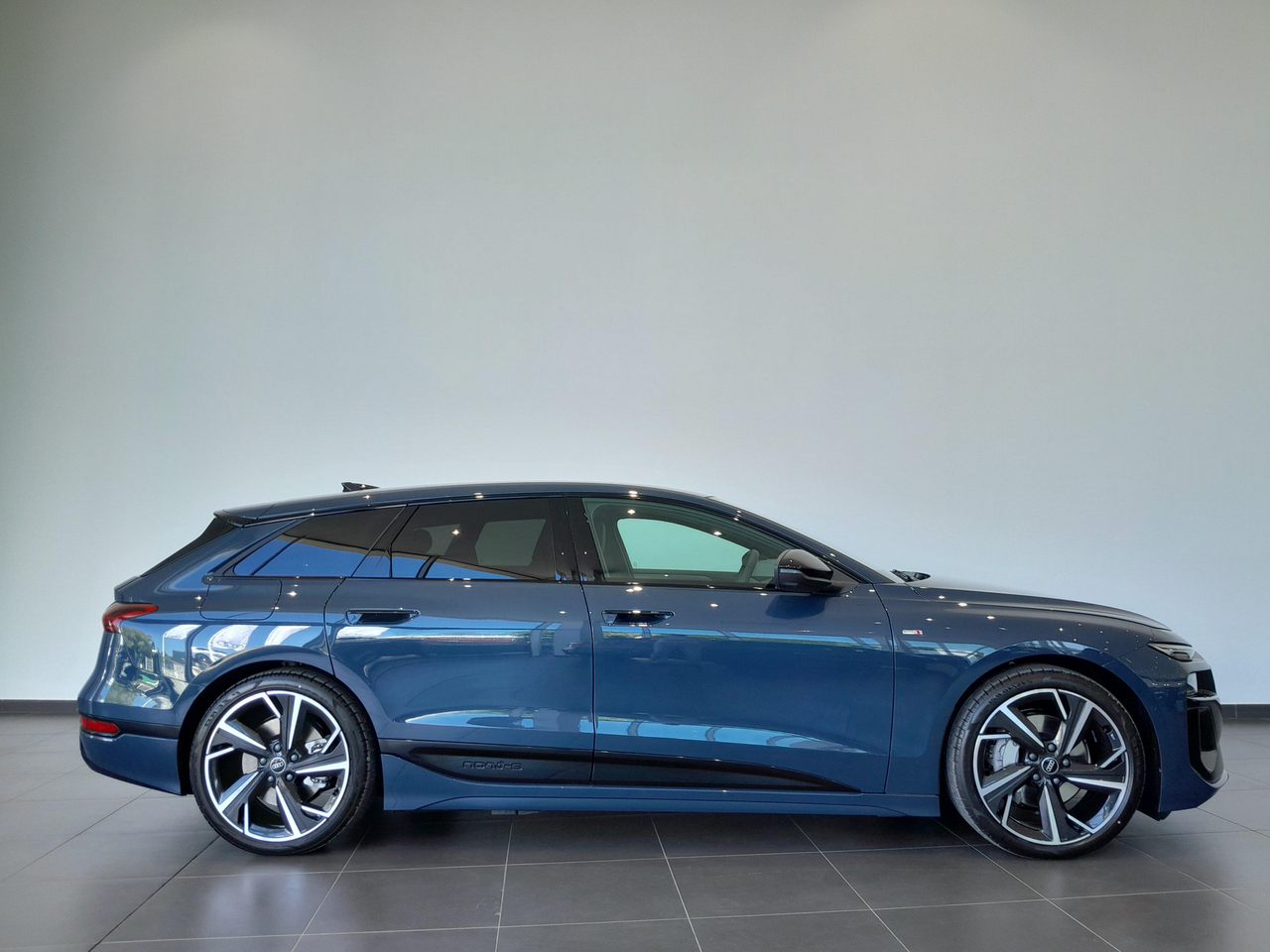 Audi A6 e-tron Avant Performance 367 ch 100 kWh — photo 6