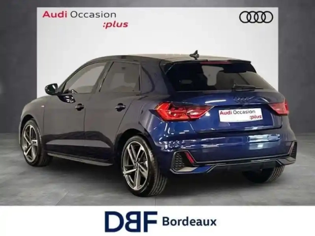 Audi A1 35 tfsi 150 ch s tronic 7 s line — photo 3