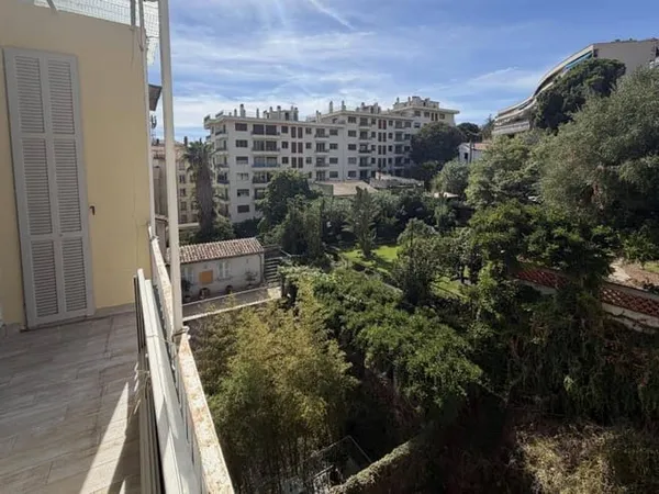 Appartement 3 pièces 85 m²