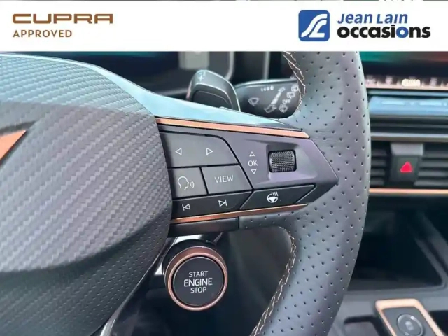 Cupra Leon sportstourer 1.5 etsi hybrid 150 ch dsg7 — photo 18