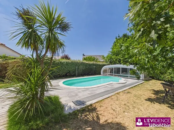 Villa 7 pièces 155 m²