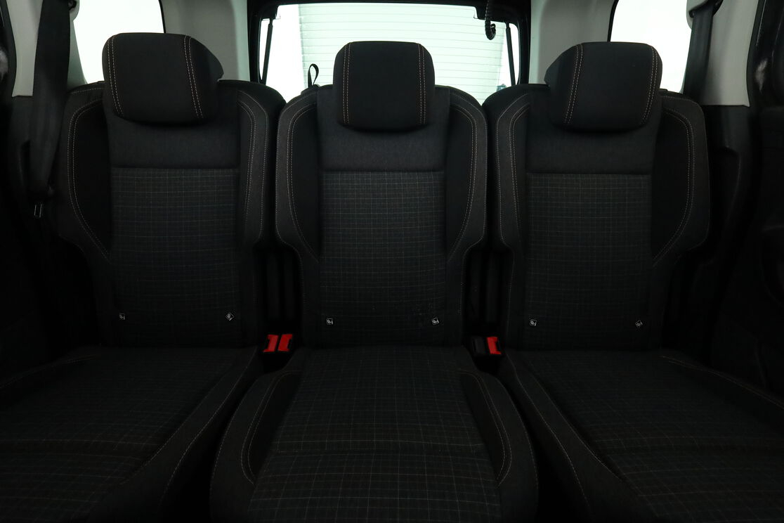 Peugeot Rifter 1.5 Blue-HDi GT Line — photo 14