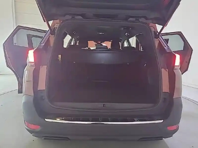 Peugeot 5008 puretech 130ch s&amp;s eat8 — photo 26