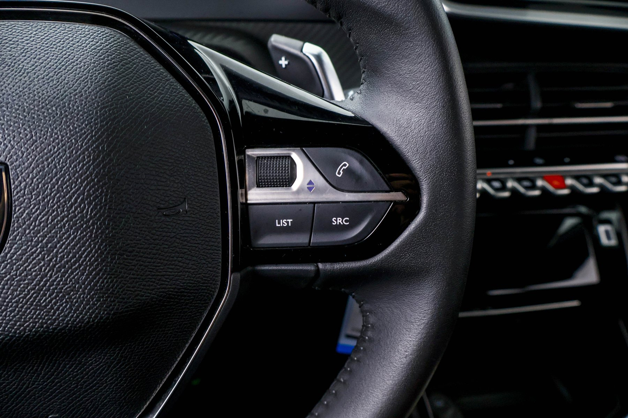 Peugeot 2008 — photo 18