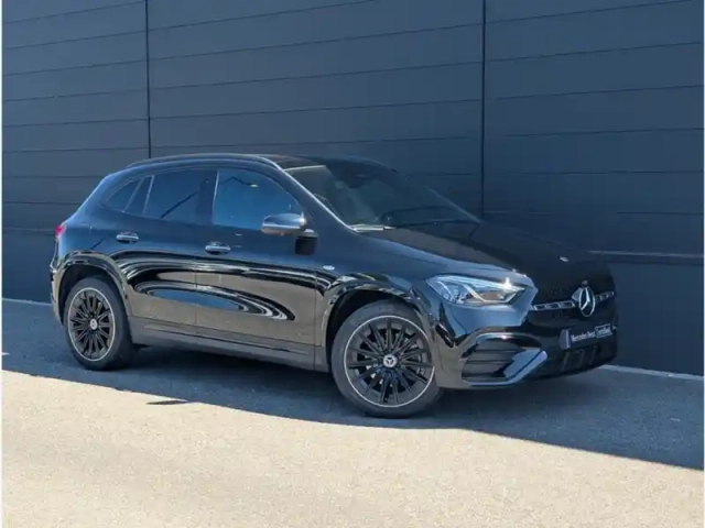 Mercedes Gla 250 e hybrid eq — photo 7