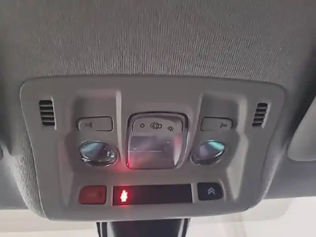 Citroën C3 puretech 110 s&amp;s — photo 26