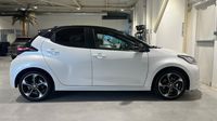 Toyota Yaris 130h Collection 5p MY25 — photo 4