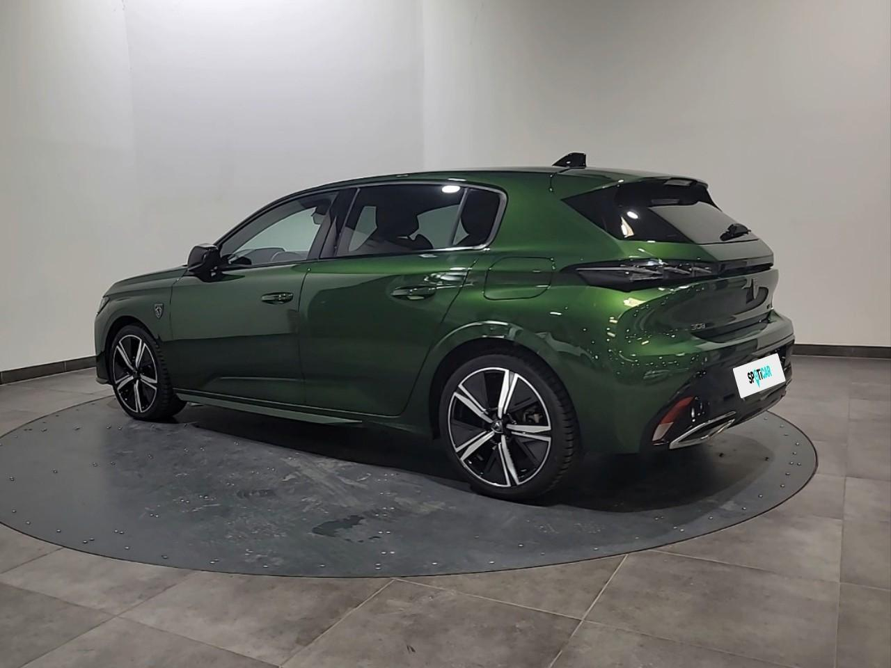 Peugeot 308 phev 225 e-eat8 gt — photo 3