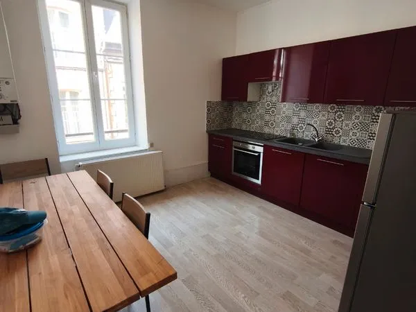 Appartement 50 mètres carrés centre-ville/ gare Charleville-Mézières