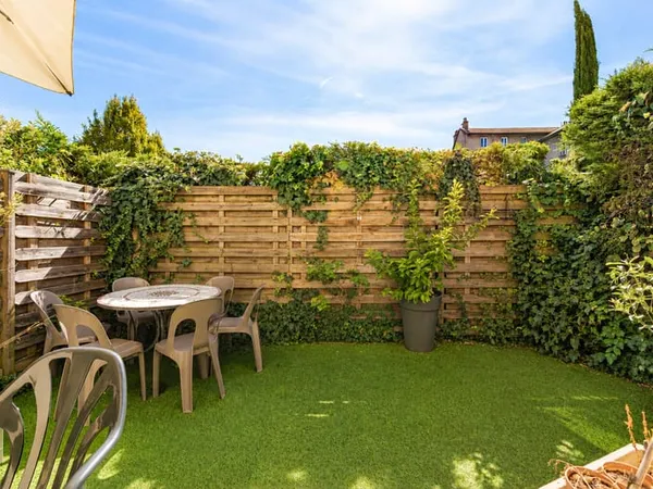 Grenoble Aigle/ Libération - T3 Duplex en rez de jardin de 62.23 m2