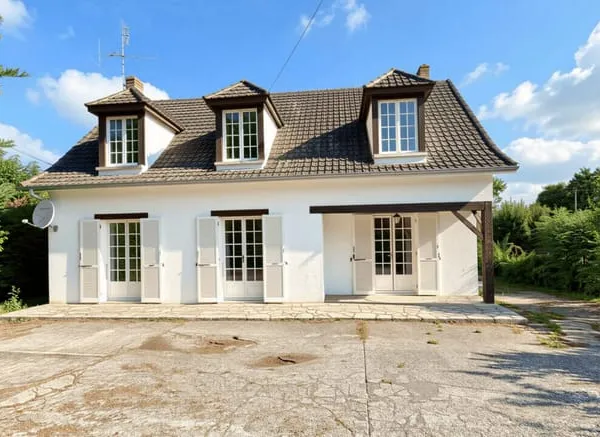 MAISON PÉRIGOURDINE À RÉNOVER - 118 M² + GARAGE - 1647 m²