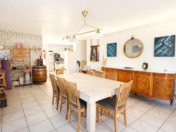 Maison 7 pièces 175 m²