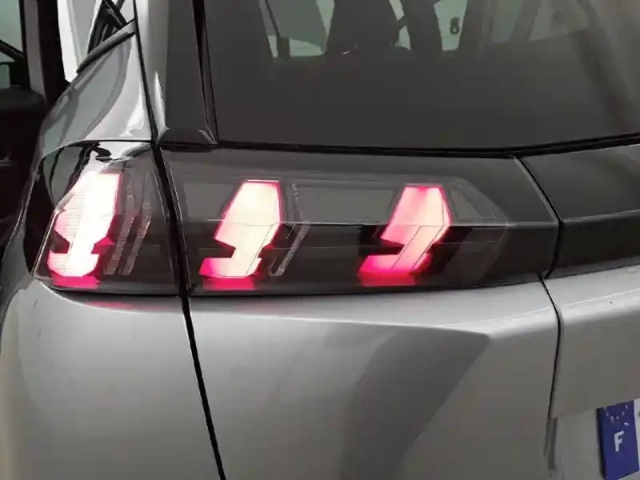 Peugeot 2008 bluehdi 130 s&amp;s eat8 — photo 53