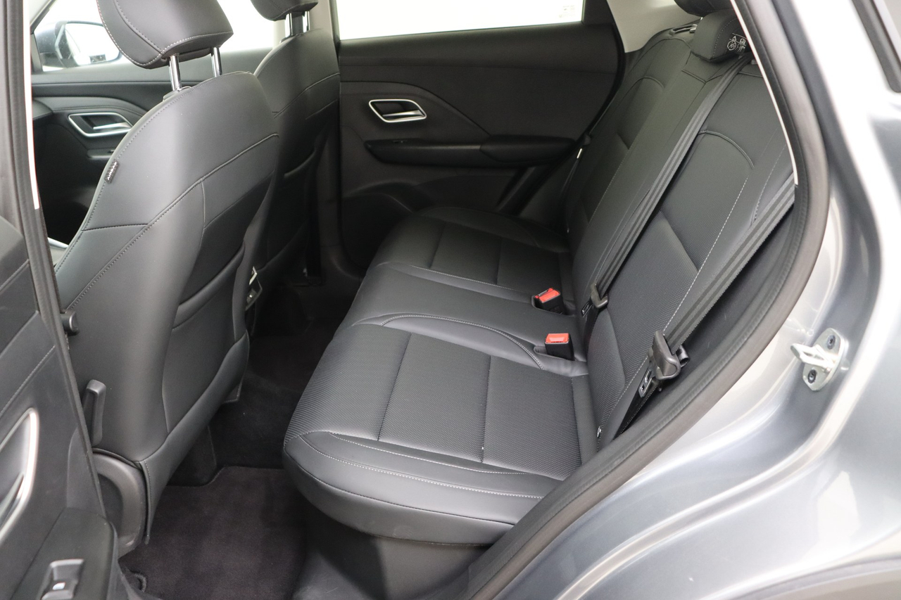 MG ZS — photo 15