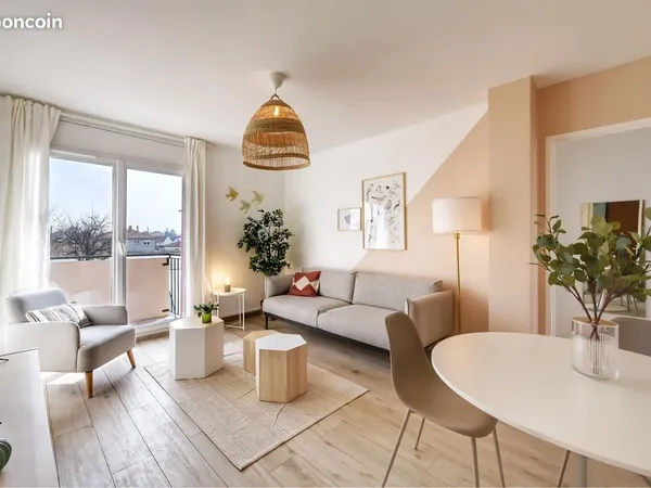 Chambre 4 pièces 68 m²
