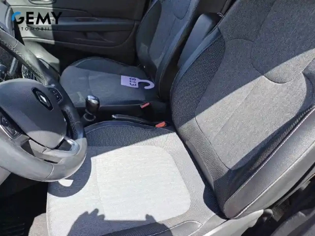 Renault Captur tce 130 fap — photo 9