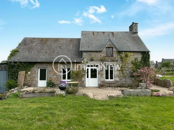 LONGERE EN PIERRE 108M2 SUR 2097M2