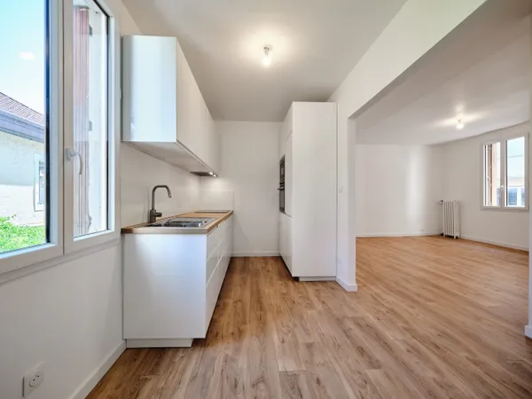Vends appartement entièrement rénové