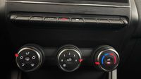 Renault Captur 1.0 TCe 90ch Evolution — photo 27