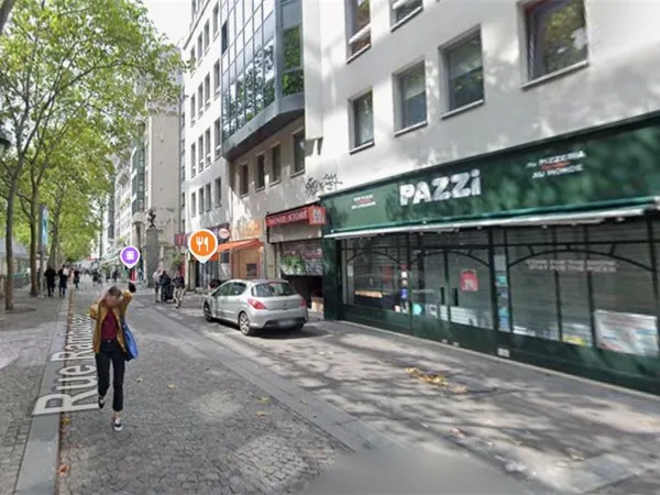 Boutique 150 m² PARIS