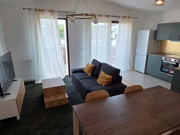 4 pièces duplex neuf et meublé à louer