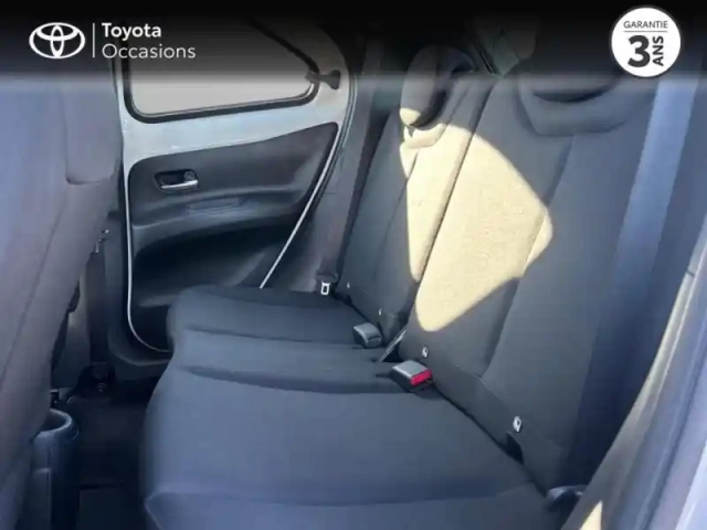 Toyota Aygo x 1.0 vvt-i 72ch dynamic my23 — photo 12