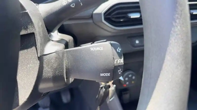 Dacia Sandero eco-g 100 — photo 21