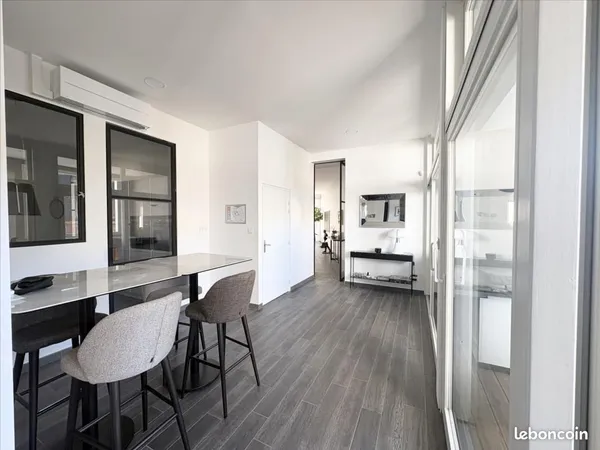Appartement 6 pièces 268 m²