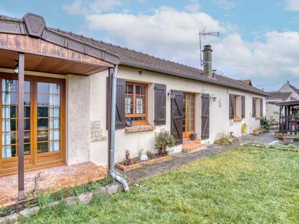 Maison de plain-pied 4 pièces 95 m²