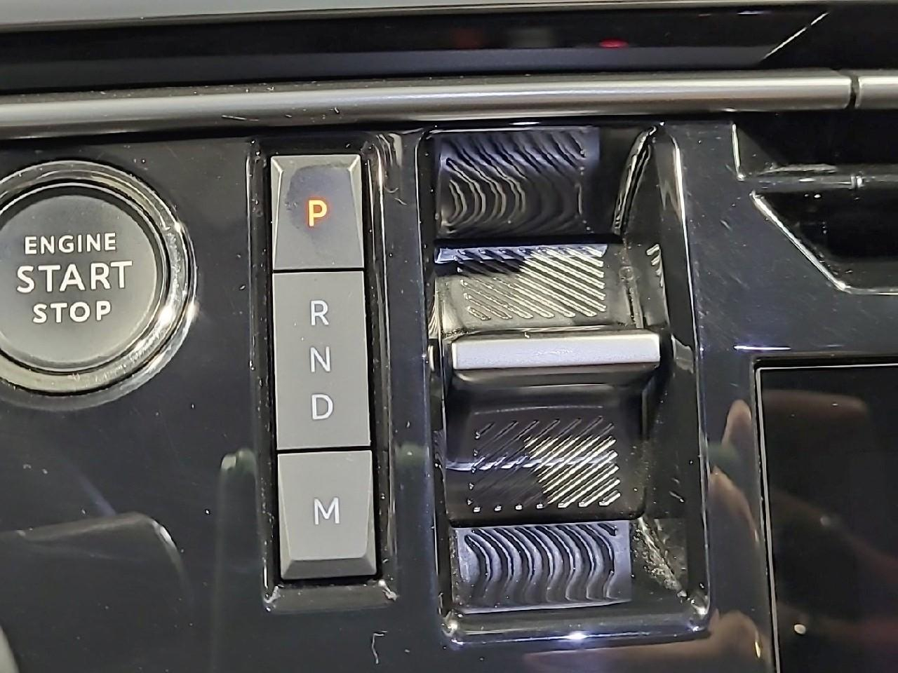 Peugeot 3008 hybrid 136 e-dcs6 gt — photo 20