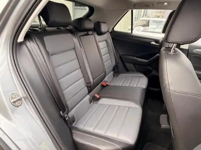 Volkswagen T-Roc 1.5 tsi evo 150ch style exclusive dsg7 — photo 8