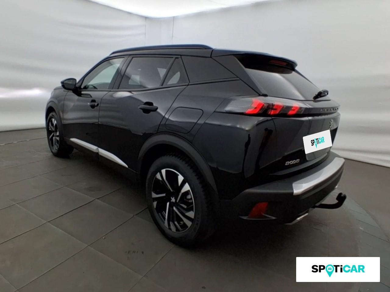 Peugeot 2008 1.2 puretech 130ch s&s allure pack — photo 7