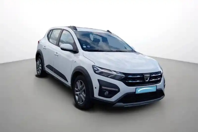 Dacia Sandero eco-g 100 — photo 8