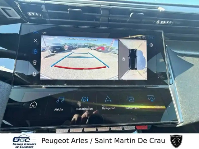 Peugeot 308 phev 225 e-eat8 — photo 22