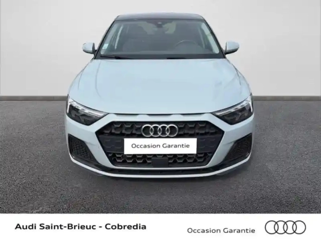 Audi A1 sportback 25 tfsi 95ch advanced — photo 2