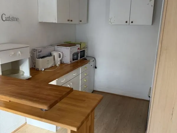 Studio 1 pièce 25 m²