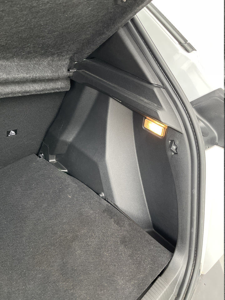 Peugeot 2008 — photo 72