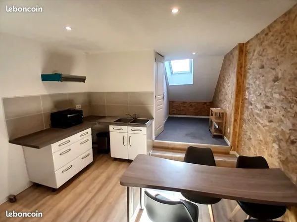 T2 meublé 55m² refait à neuf - tout équipé, charges comprises - Thervay
