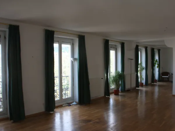 APPARTEMENT T6 197m²+ terrasse