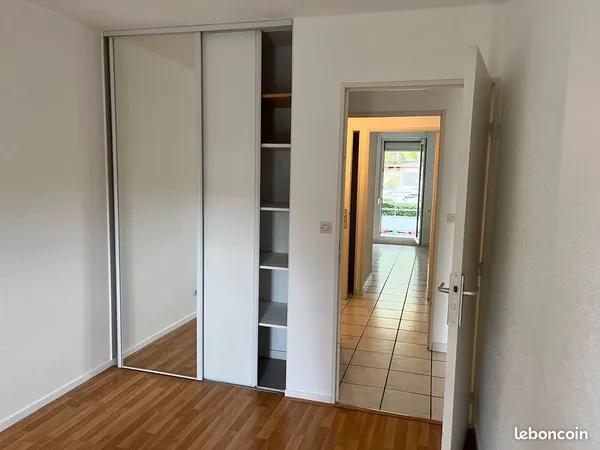 Vends F3 quartier St Ferjeux 65 m2, balcons 25m2