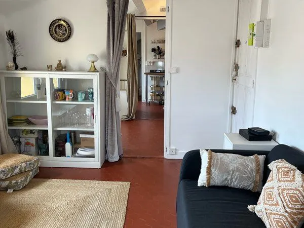 CANNES MONTFLEURY - 2 PIÈCES 33 m² - VUE DÉGAGÉE - 190 000