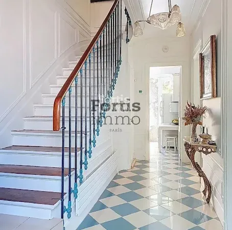 Maison 7 pièces 144 m²