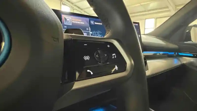 Bmw Serie 5 530e xdrive phev 299 ch bva8 — photo 25