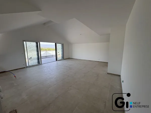 Appartement 4 pièces 100 m²