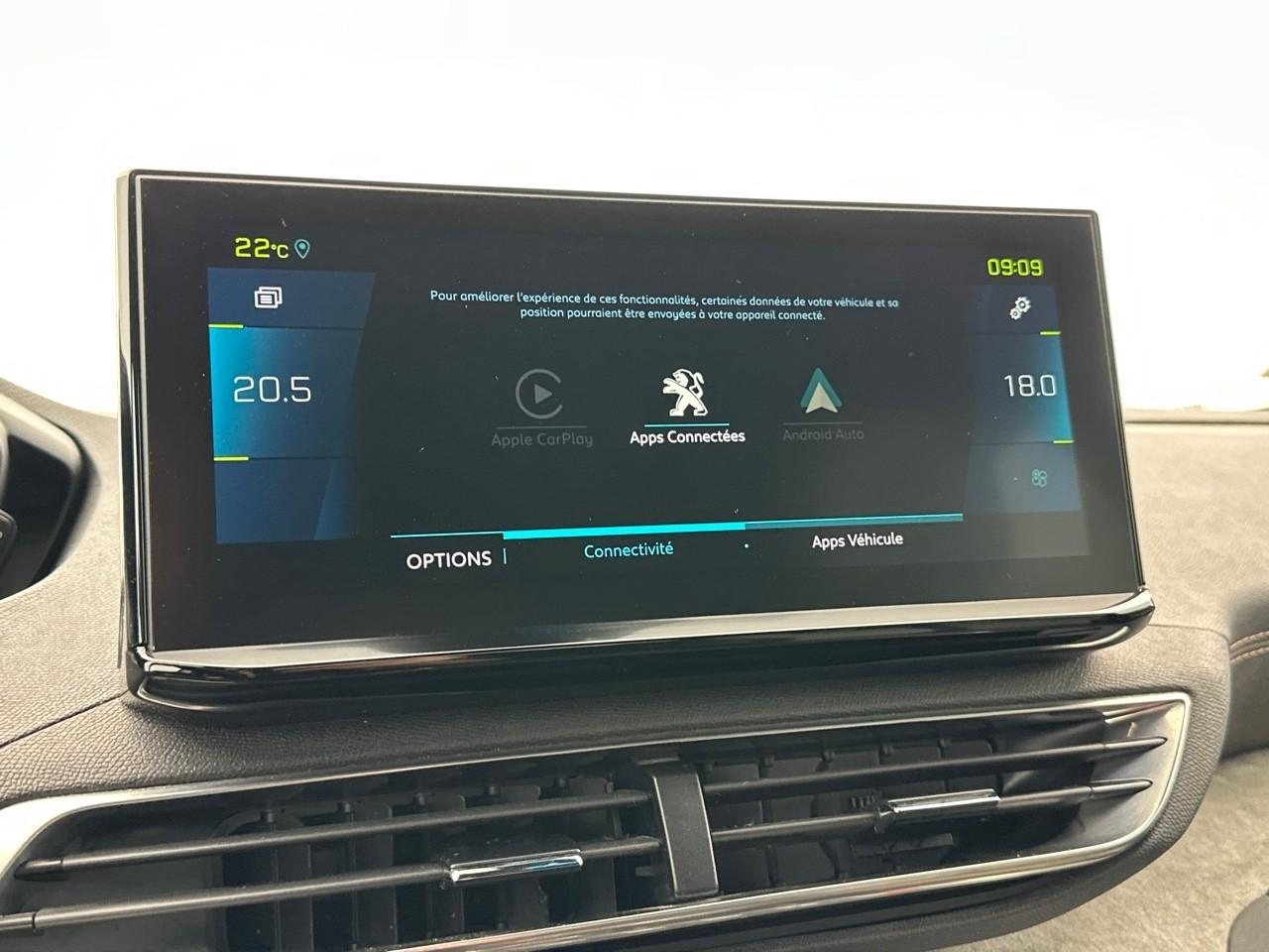 Peugeot 3008 hybrid4 300 e-eat8 gt — photo 25