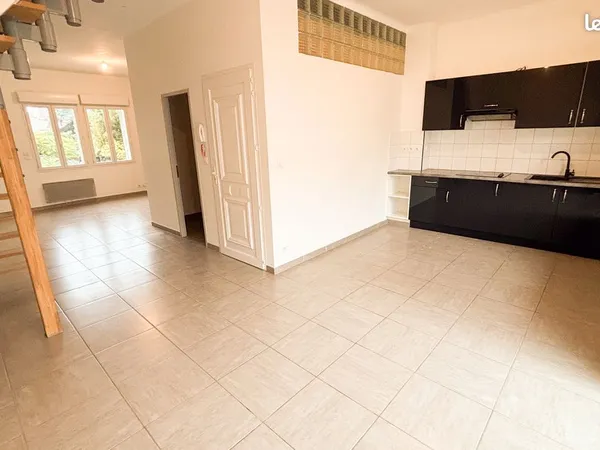 Superbe duplex 68 m² avec terrasse privative et grand garage